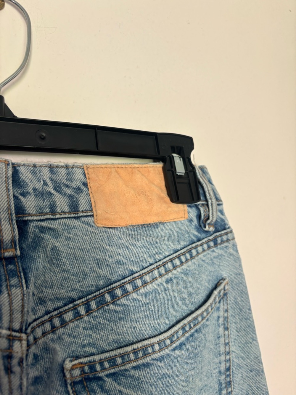 Zara Light Blue Denim Jeans - Picture 4 of 5